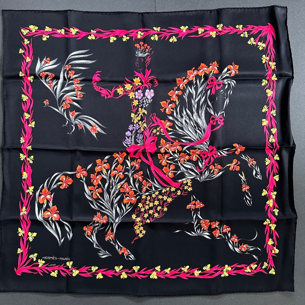 Hermes Scarf “Cheval Fleuri” 70cm Silk | Henry d'Origny